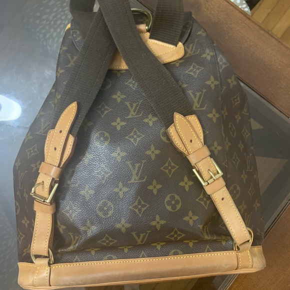 louis vuitton backpack gm Monogram Montsouris Brown Exceptional luxury staples Gorgeous Authentic Louis Vuitton Monogram